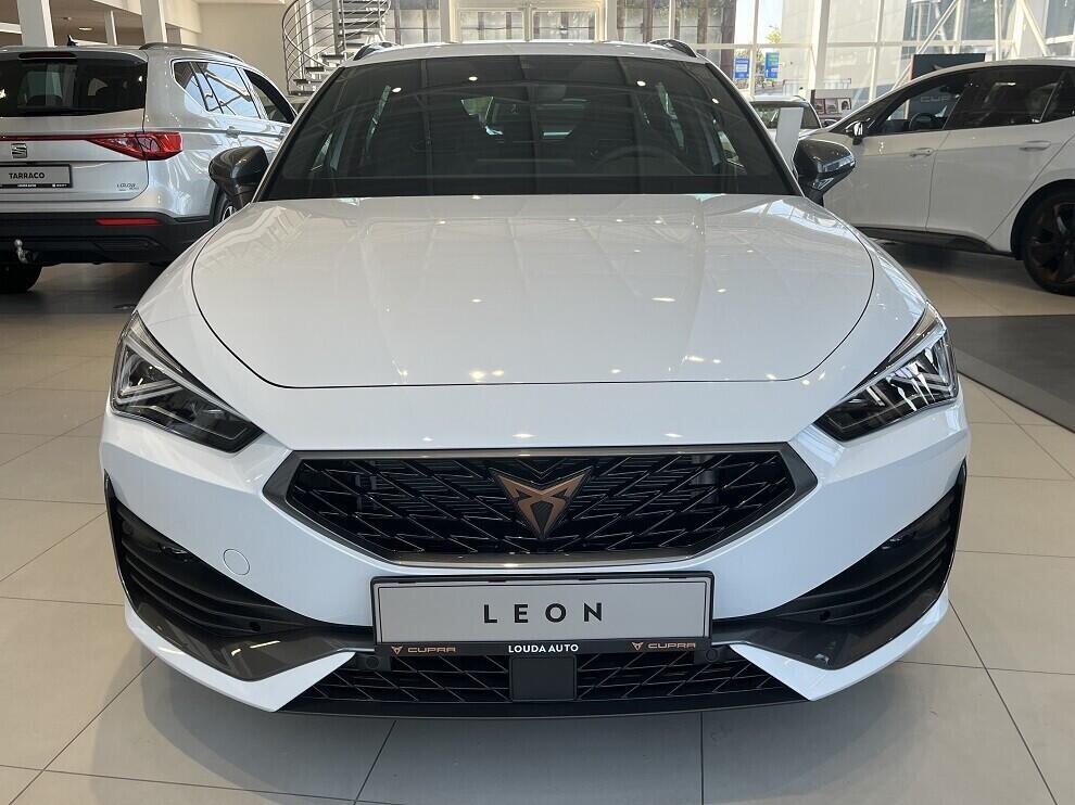 O919V05249_11.webp_Leon SP e-HYBRID 245k DSG 180 kW