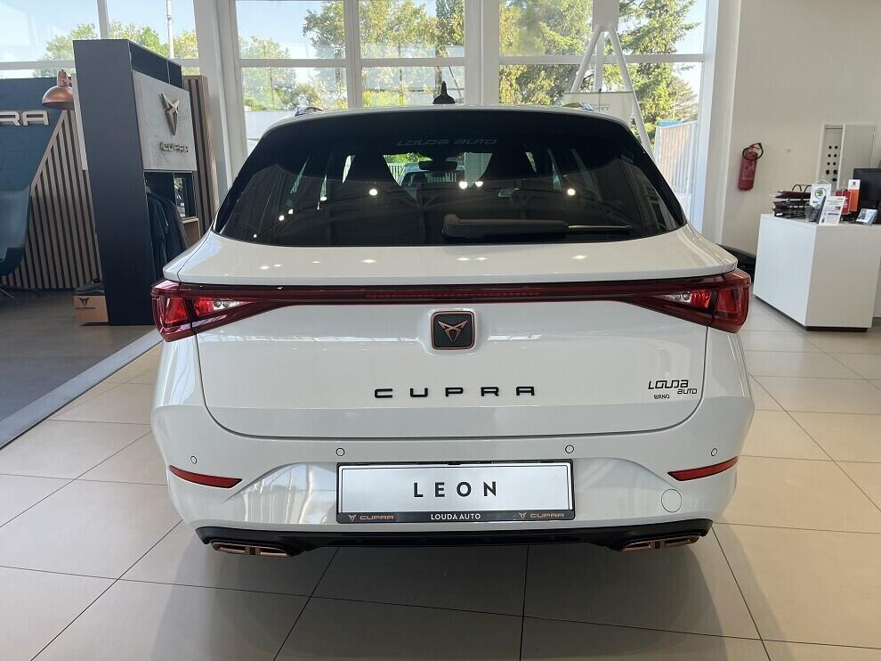 O919V05249_15.webp_Leon SP e-HYBRID 245k DSG 180 kW
