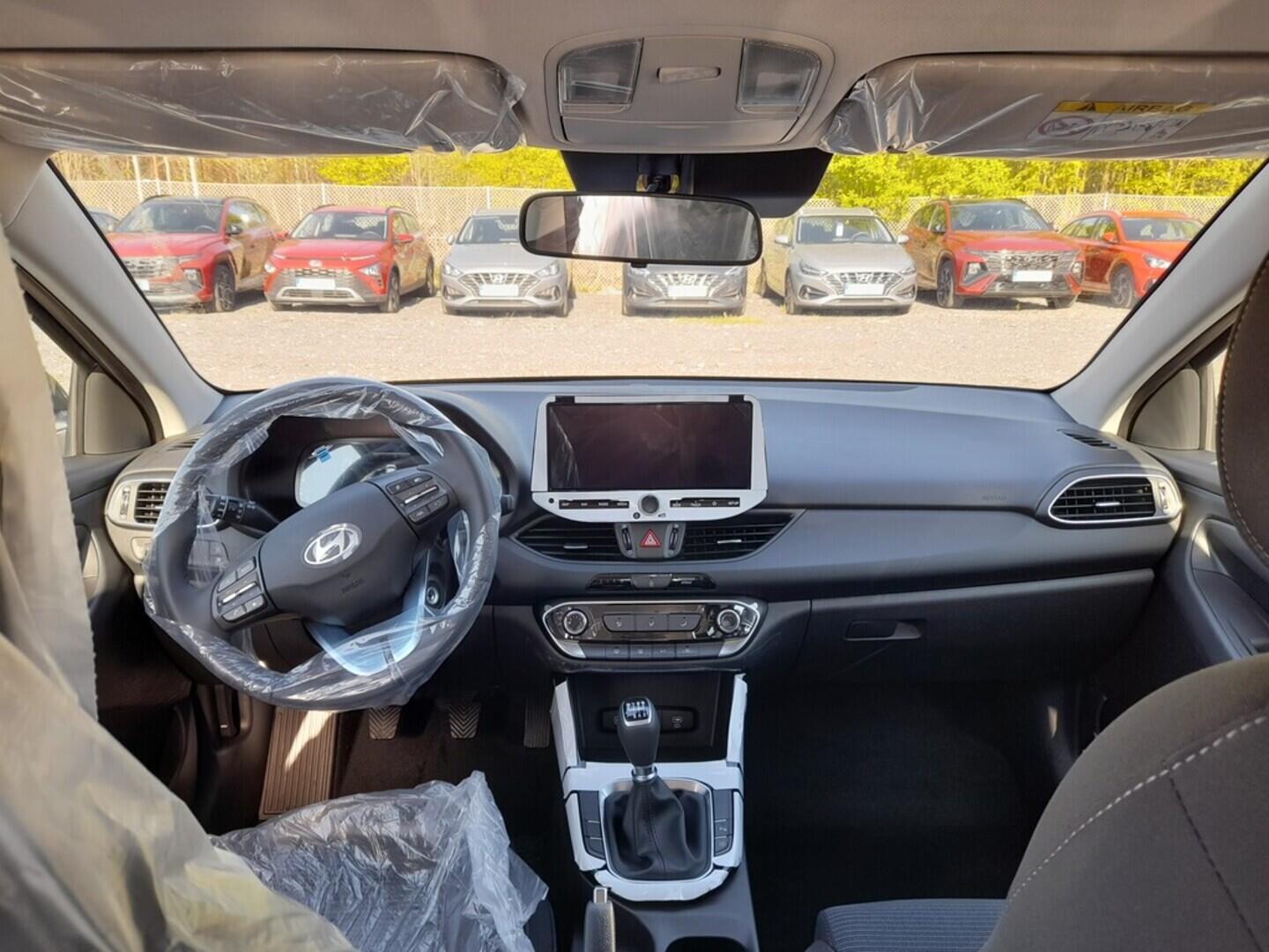 O919V05272_16.webp_i30 HB PD PE Comfort 1,5i 70 kW