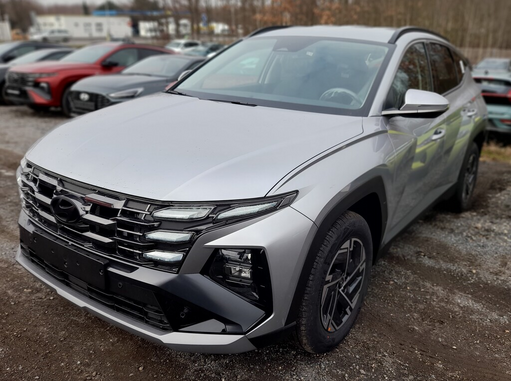 TUCSON MY25 STYLE 1,6 T-GDI MHEV 2WD DCT 1,6 T-GDI 118 kW