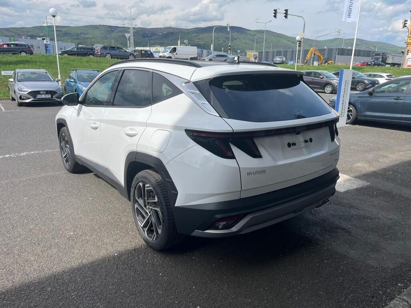 O919V05391_12.webp_TU 25 1,6 TGDI 4WD DCT PR LUX PN