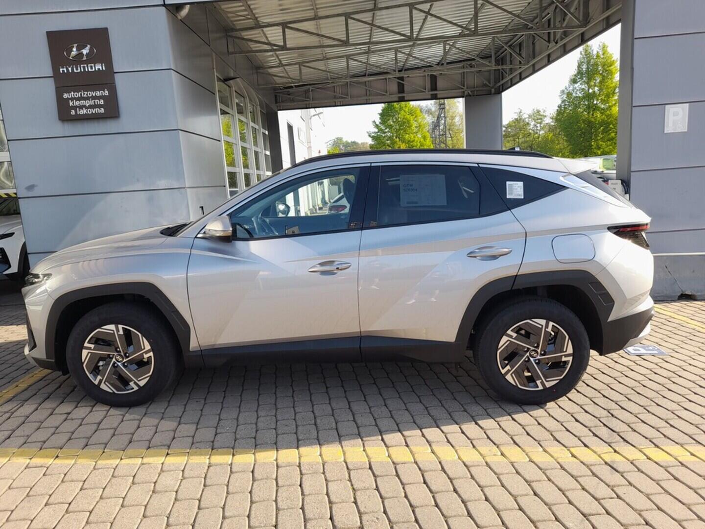 O919V05399_15.webp_TUCSON NX4 Style (dříve Smart) 1,6 CRDi 0 kW