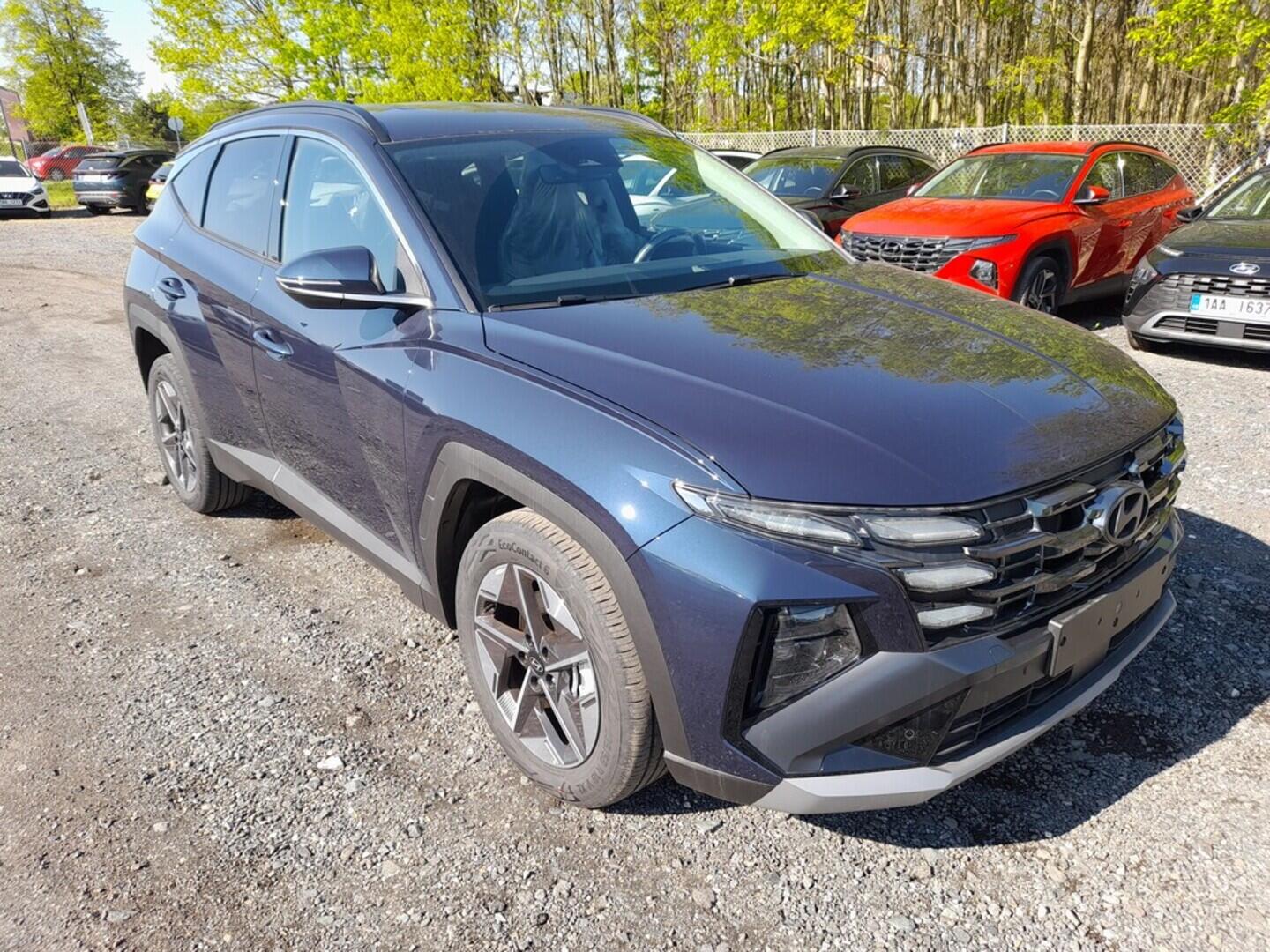 O919V05402_13.webp_TUCSON NX4 Premium (dříve Style) 1,6 T-GDI 118 kW