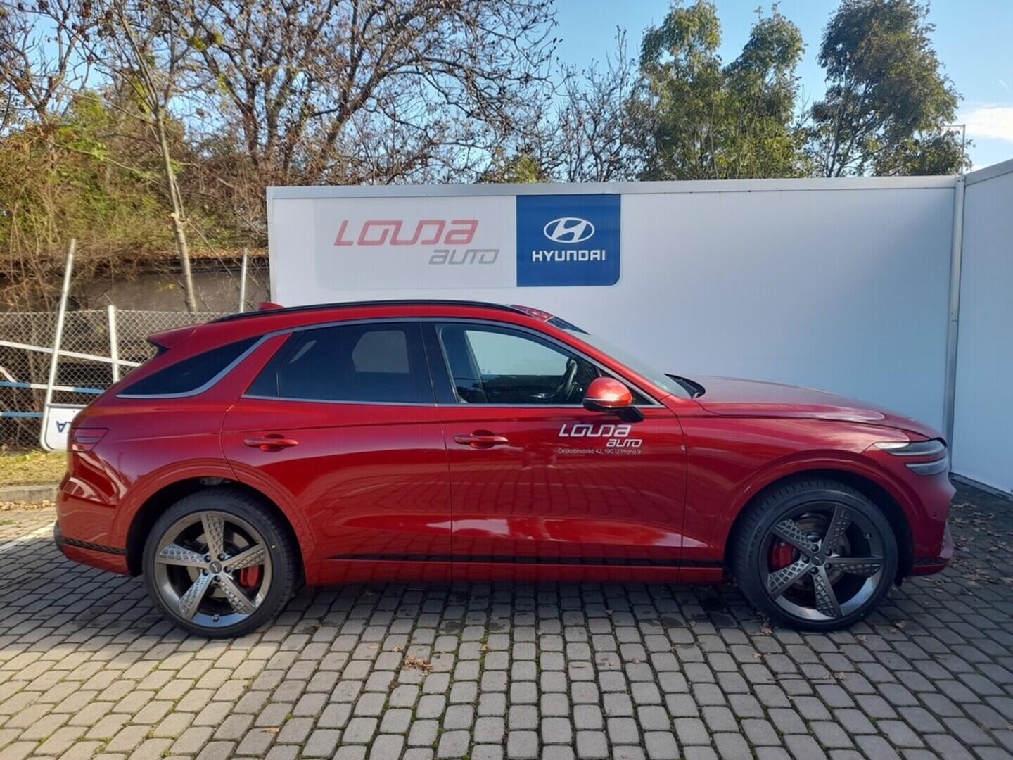 O919V05656_15.webp_Genesis GV70  224 kW