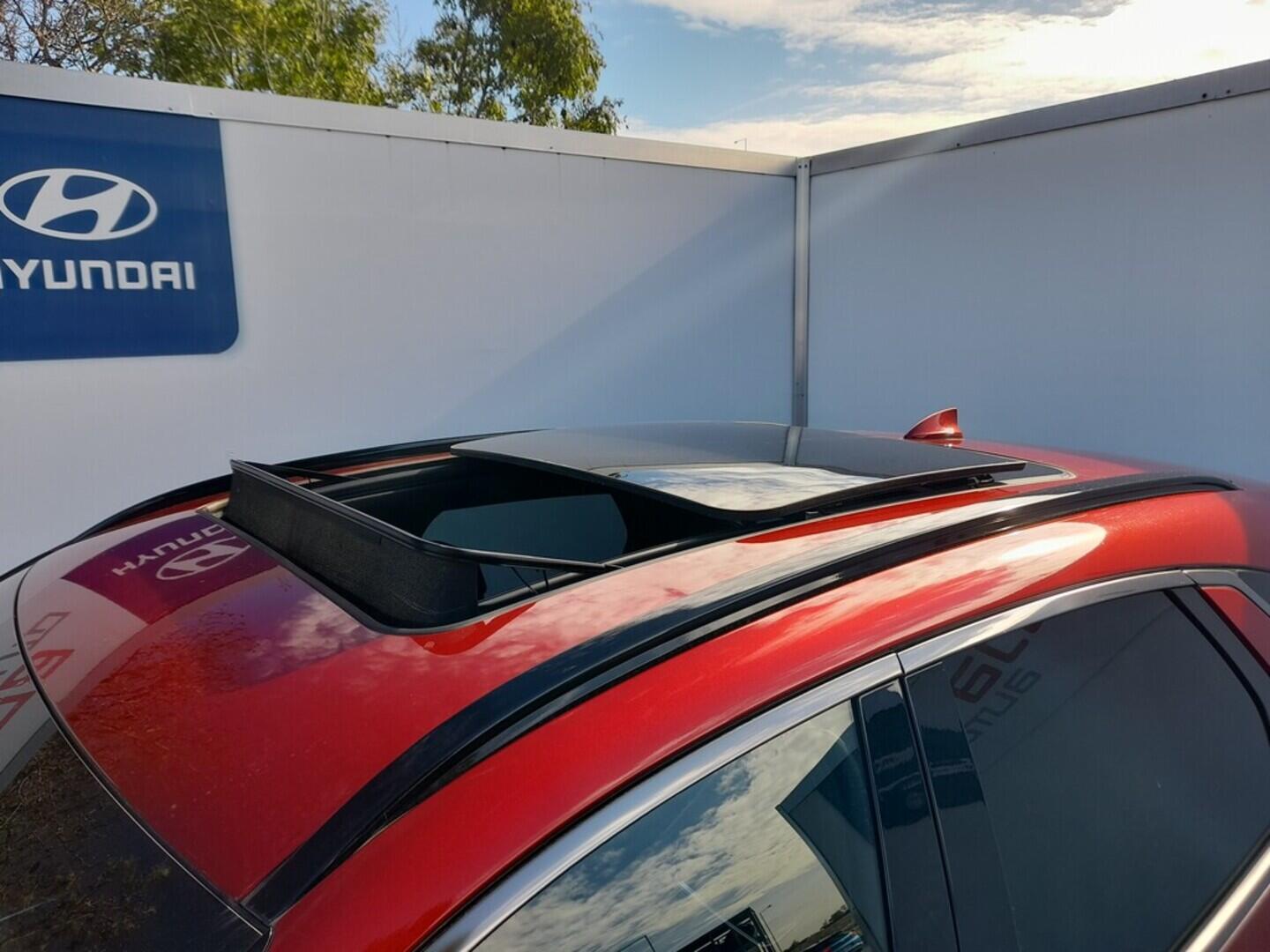 O919V05656_41.webp_Genesis GV70  224 kW