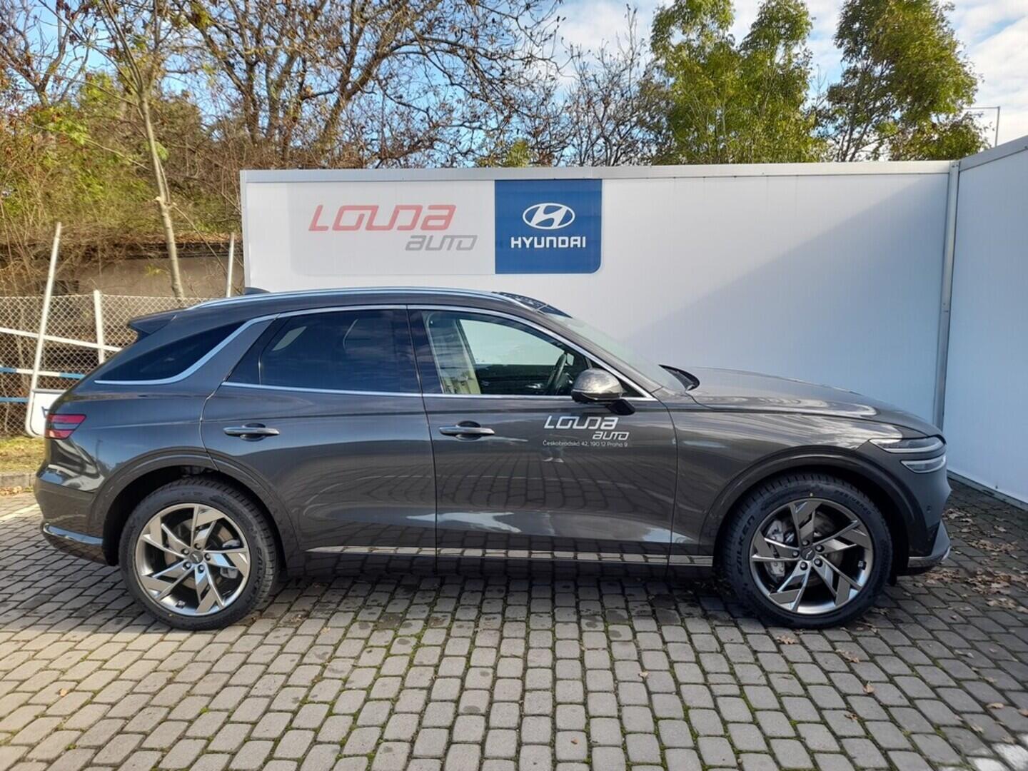 O919V05657_15.webp_GENESIS GV70   360 kW