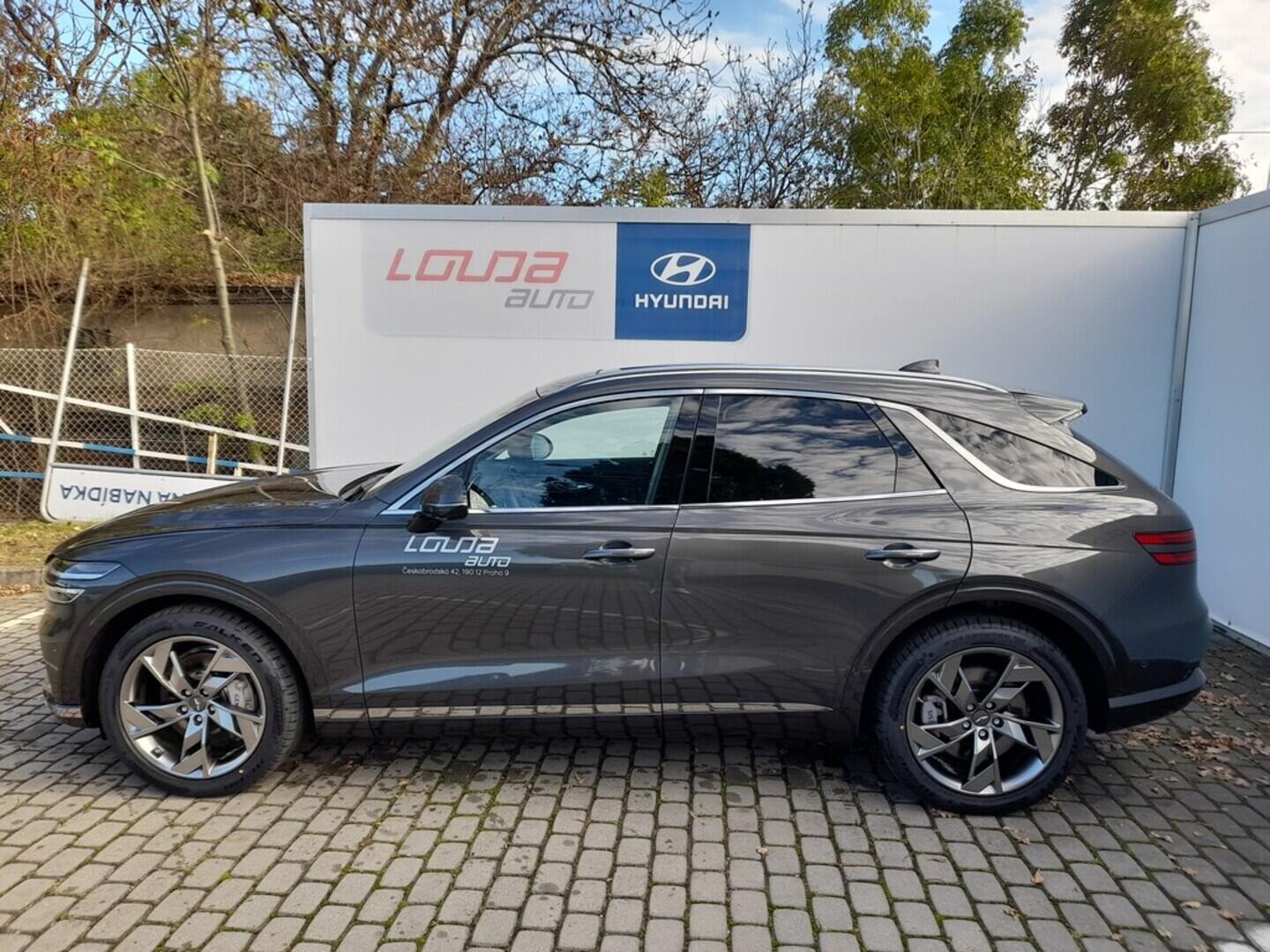 O919V05657_17.webp_GENESIS GV70   360 kW