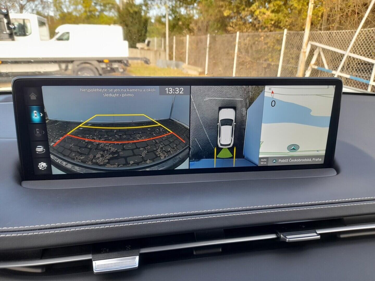 O919V05657_32.webp_GENESIS GV70   360 kW