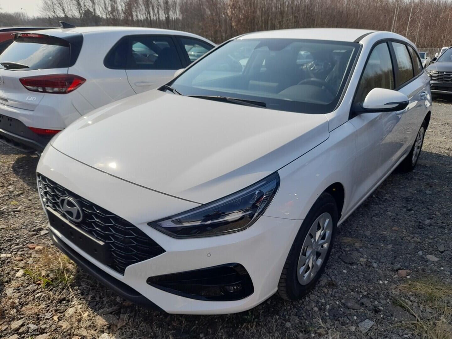 O919V05769_10.webp_i30 WG PD PE Comfort 1,5i 71 kW