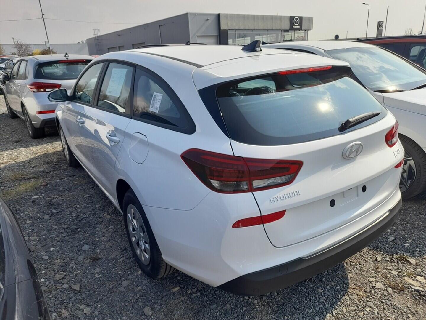 O919V05769_14.webp_i30 WG PD PE Comfort 1,5i 71 kW