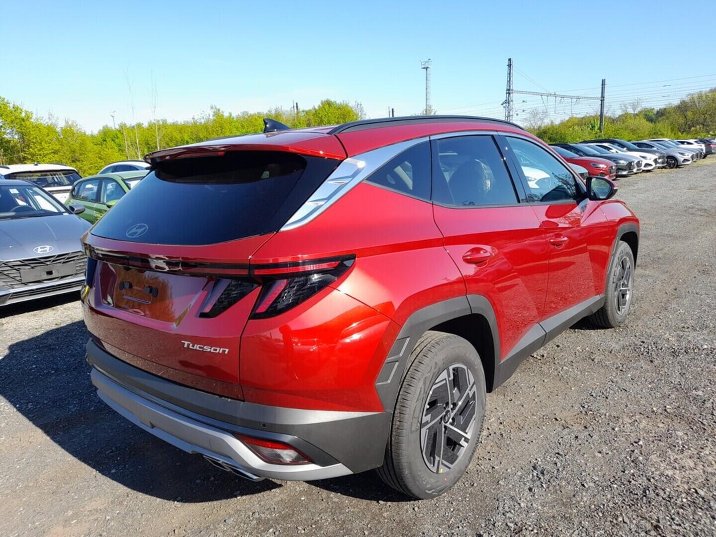 O919V05856_11.webp_TUCSON NX4 Style 1,6 T-GDI 118 kW TUCSON MY25 STYLE 1,6 T-GDI 118 kW 6 Man