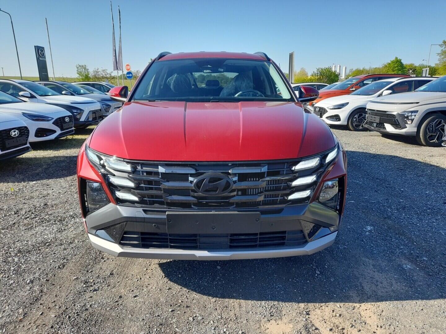 O919V05856_12.webp_TUCSON NX4 Style 1,6 T-GDI 118 kW TUCSON MY25 STYLE 1,6 T-GDI 118 kW 6 Man