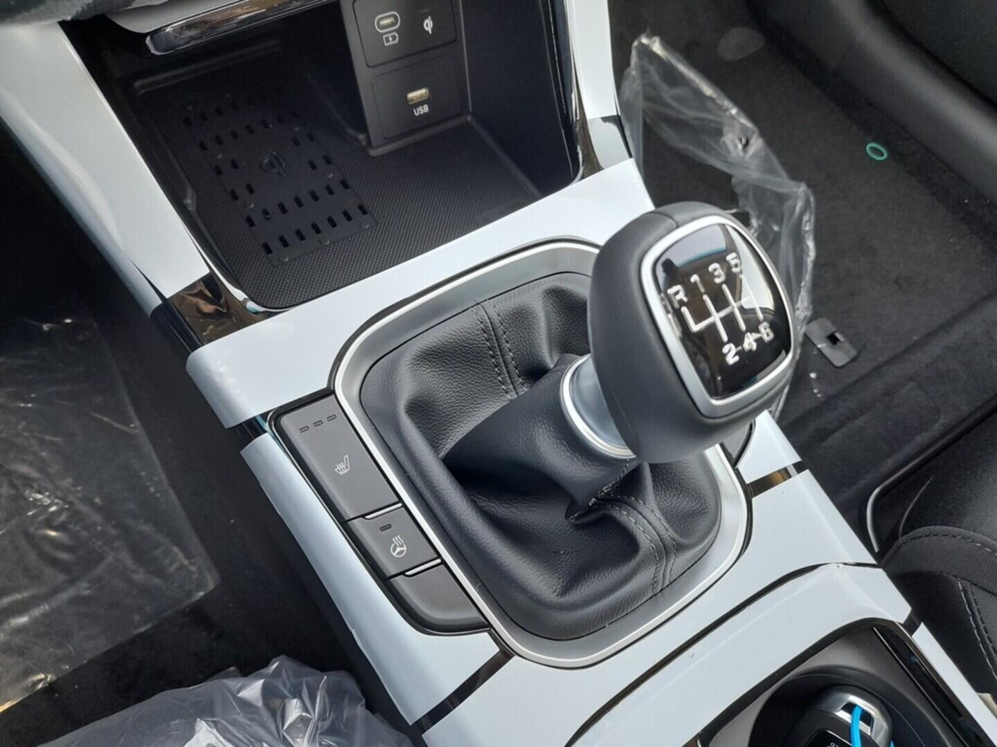 O919V05858_18.webp_i30 HB PD PE Style 1,5i 71 kW