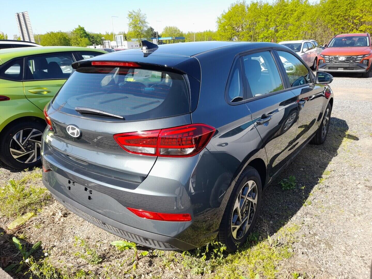 O919V05859_12.webp_i30 HB PD PE Comfort 1,5i 71 kW