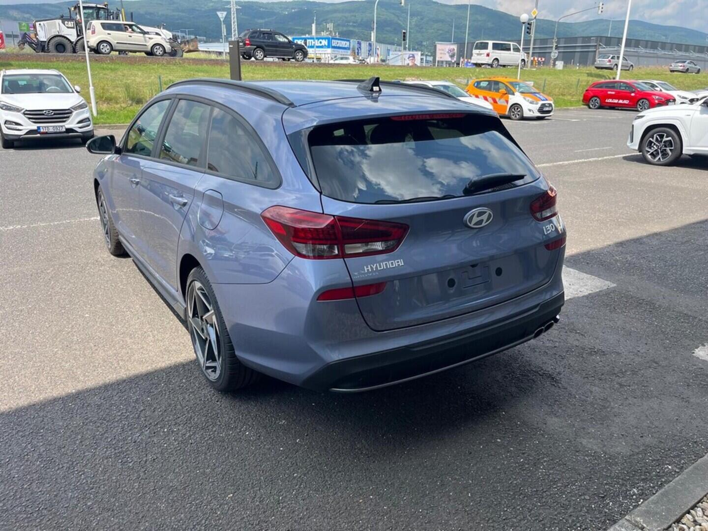 O919V05933_12.webp_i30 WG N Line 1,5 T-GDI MHEV Man