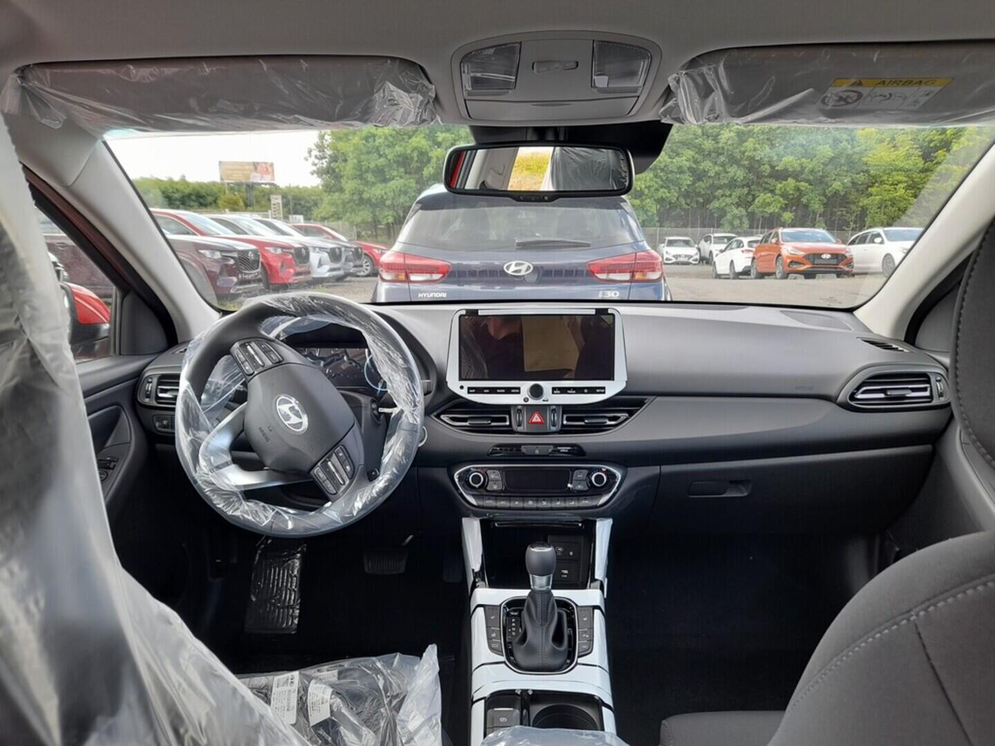 O919V05938_17.webp_i30 WG PD PE Style 1,0 T-GDI 74 kW