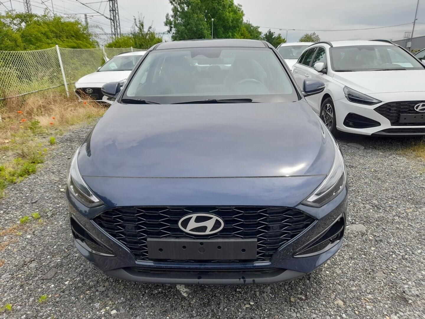 O919V05939_12.webp_i30 HB PD PE Comfort 1,5i 71 kW