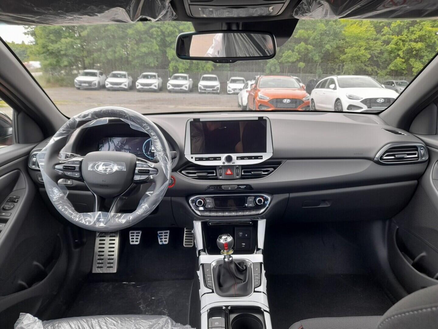 O919V05942_15.webp_i30 WG PD PE N Line 1,5 T-GDI MHEV 103 kW