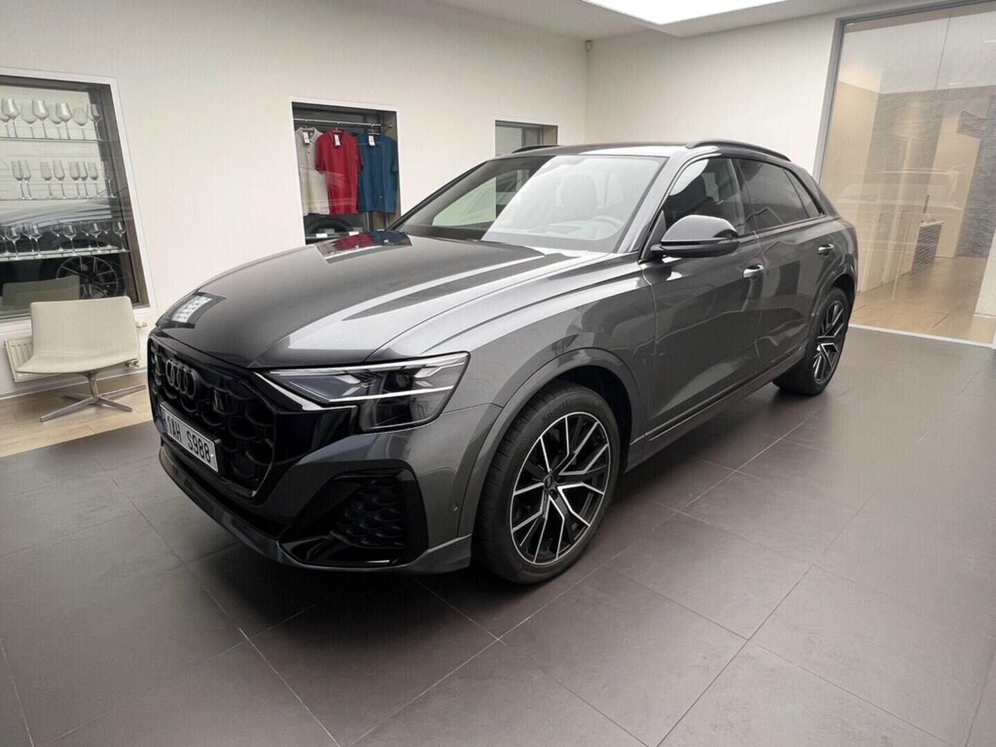 O919V05946_10.webp_Q8 SUV 50 TDI 210 kW