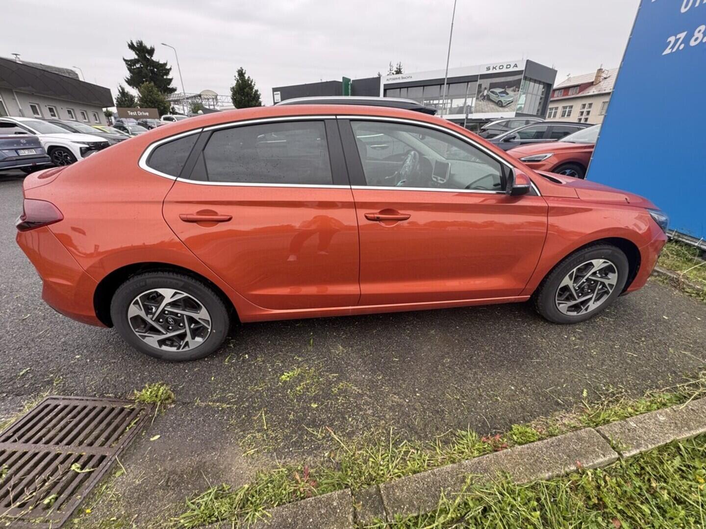 O919V05991_15.webp_i30 FB PD PE Style 1,0 T-GDI 74 kW