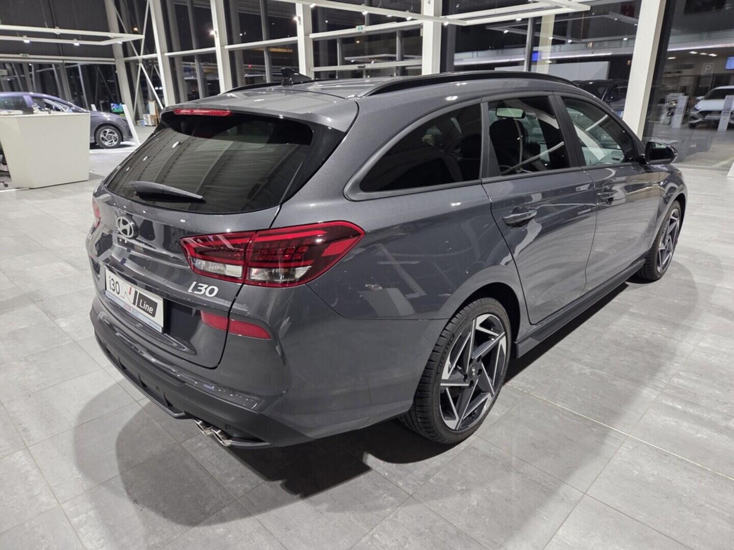 O919V05993_14.webp_i30 WG PD PE N Line 1,5 T-GDI MHEV 103 kW