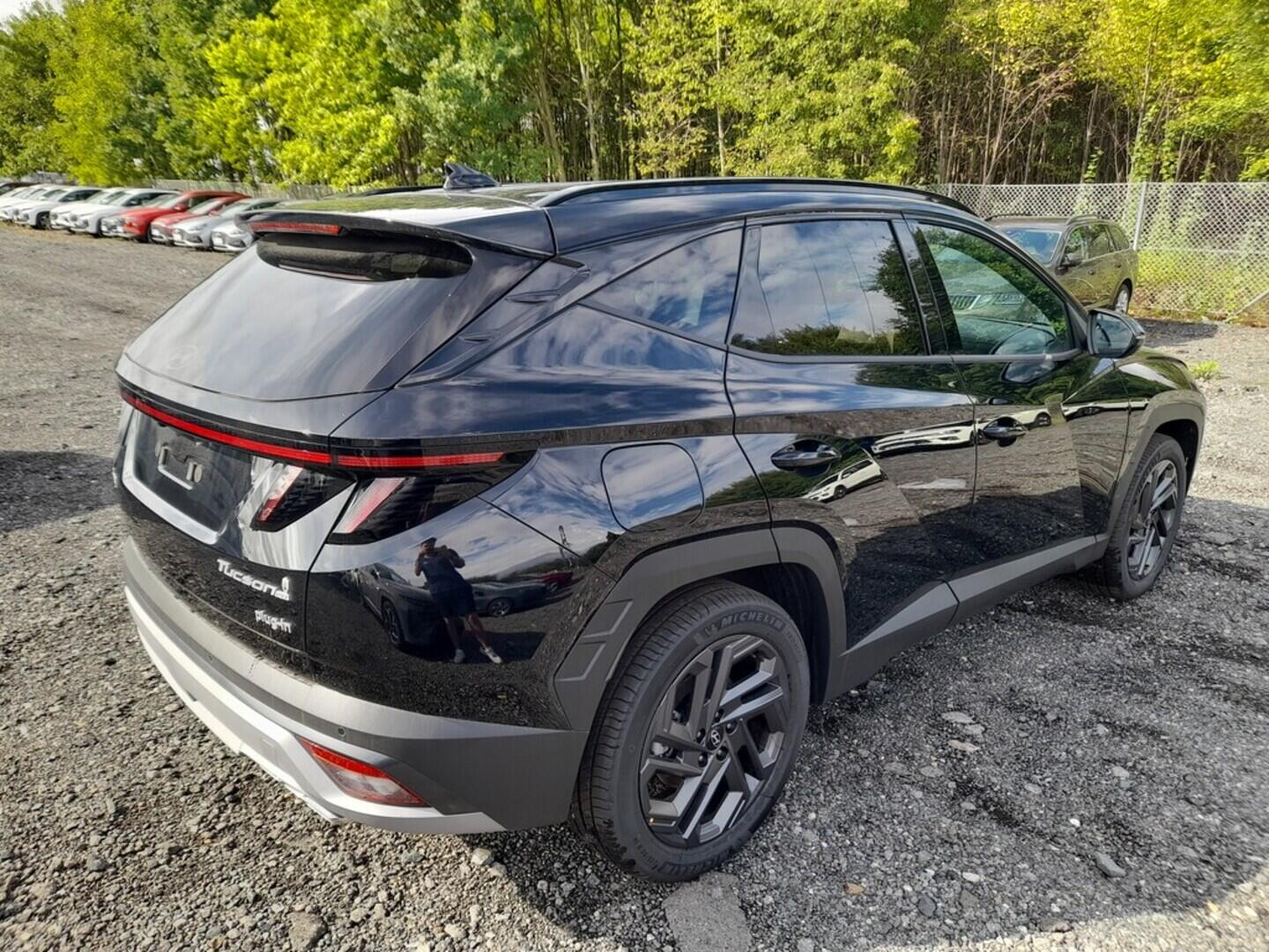 O919V06011_11.webp_TUCSON PHEV NX4 20 Years 1,6 T-GDI PHEV 185 kW