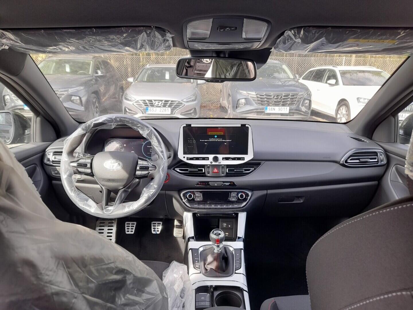 O919V06012_17.webp_i30 FB PD PE N Line 1,5 T-GDI MHEV 103 kW