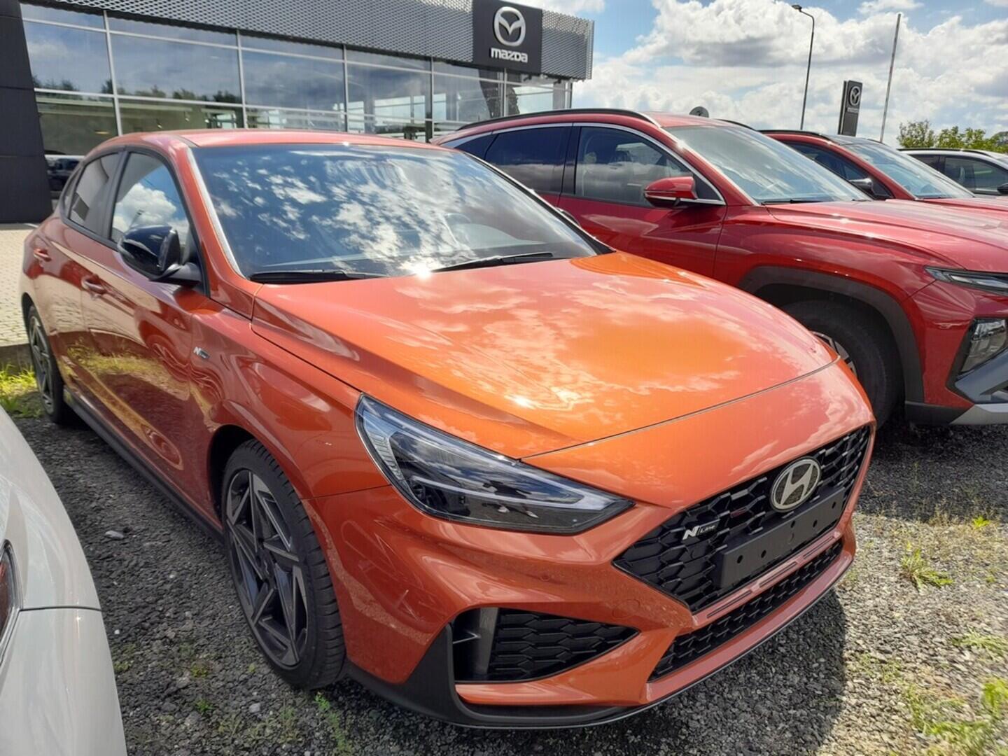 O919V06013_13.webp_i30 FB PD PE N Line 1,5 T-GDI MHEV 103 kW