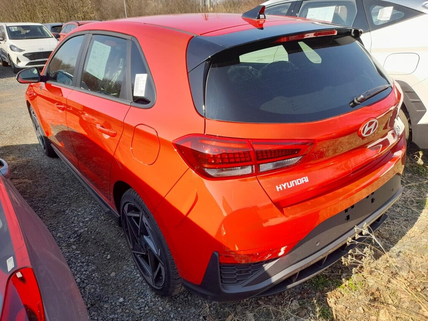 O919V06014_14.webp_i30 HB PD PE N Line 1,5 T-GDI MHEV 103 kW