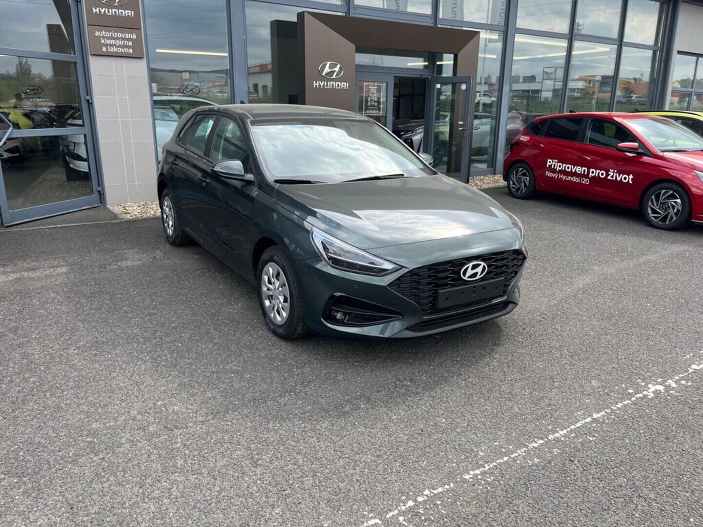 O919V06023_13.webp_I30 HB 1,5I COMFORT 70kW