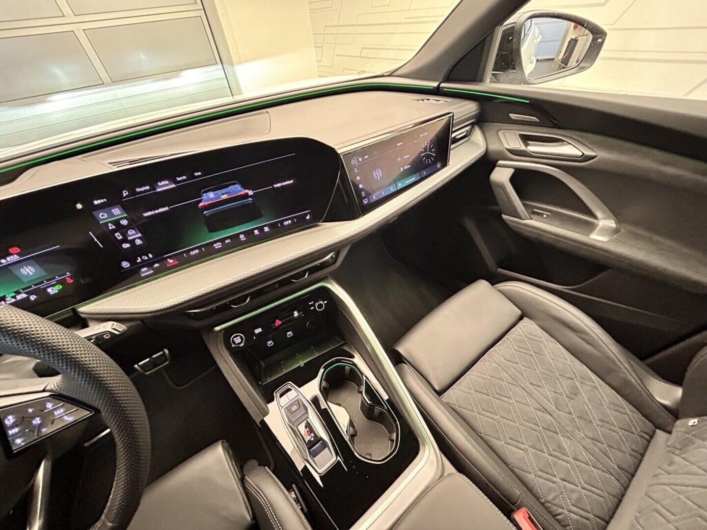 O919V06127_22.webp_Q5 TFSI quattro 150 kW