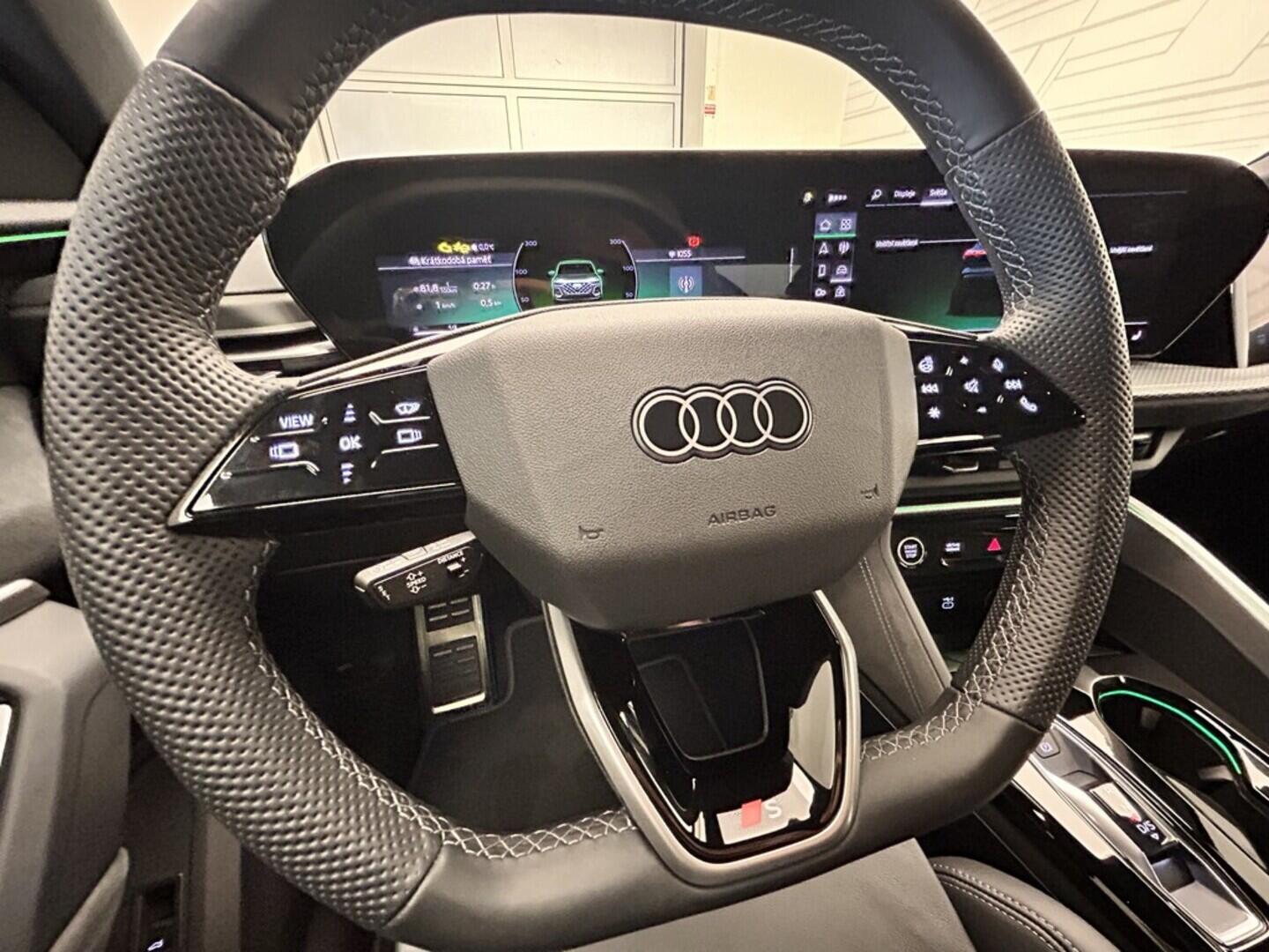 O919V06127_24.webp_Q5 TFSI quattro 150 kW