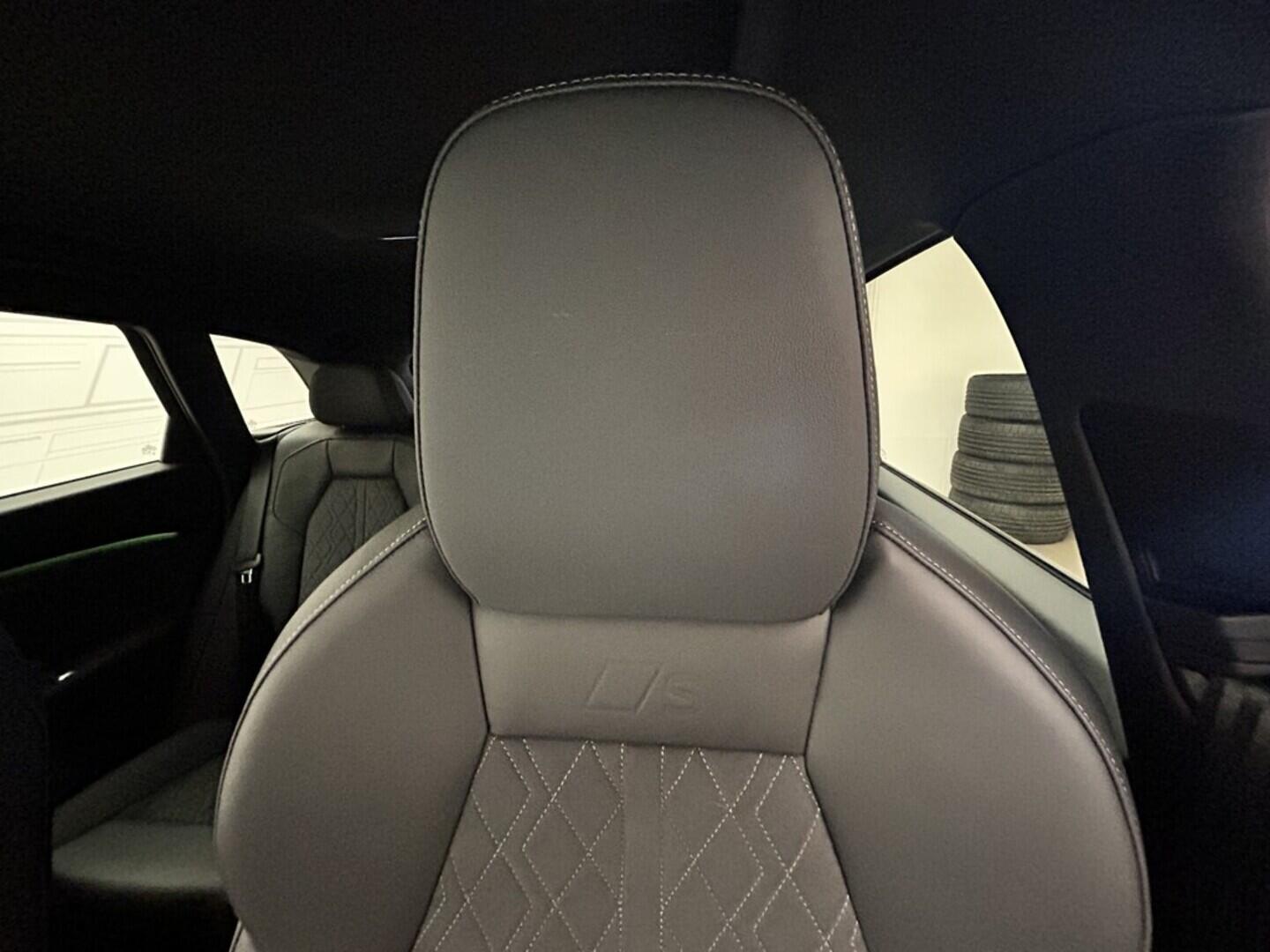 O919V06127_27.webp_Q5 TFSI quattro 150 kW