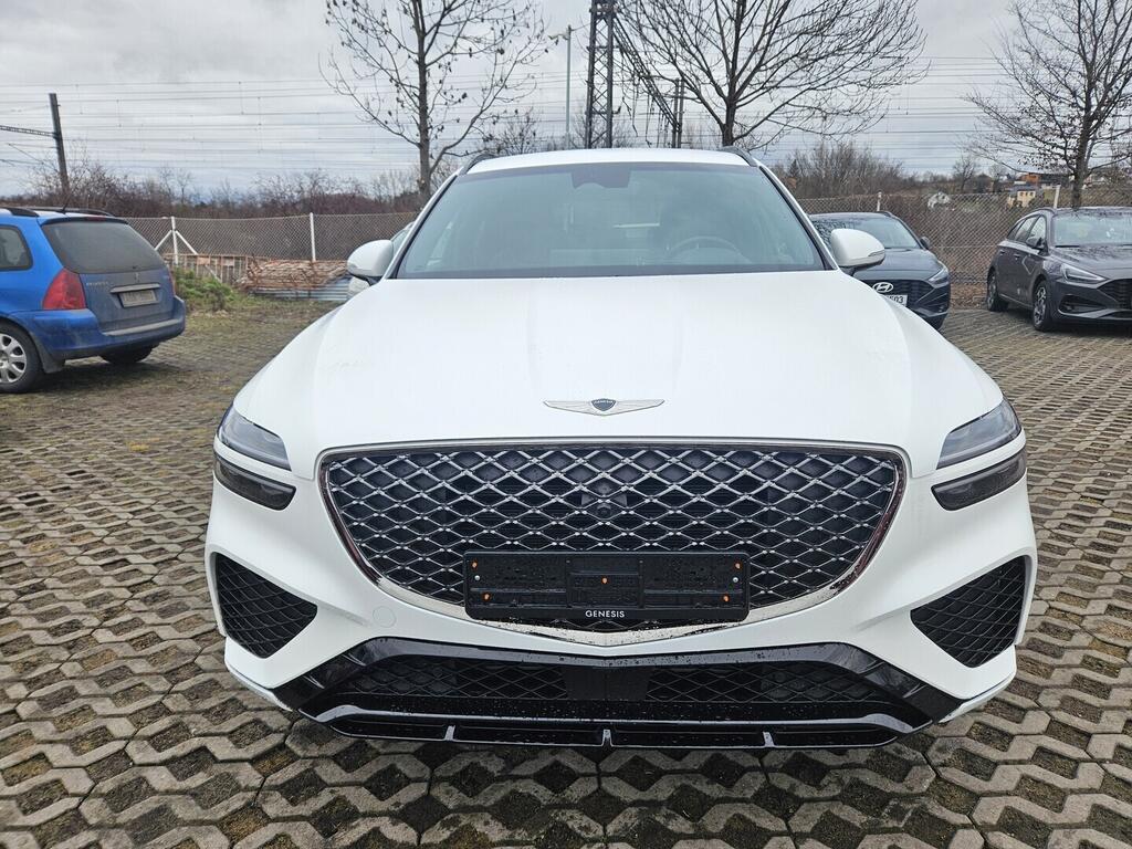 O919V06340_13.webp_Hyundai Genesis  0 kW