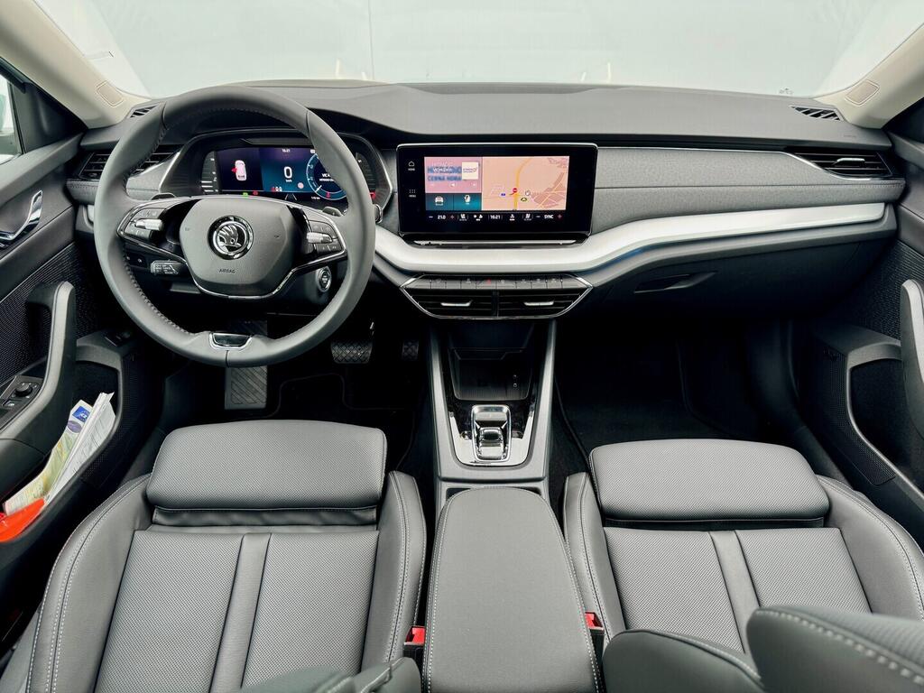 O919V06348_17.webp_Octavia Combi Style 2,0 TDI 110 kW  DSG