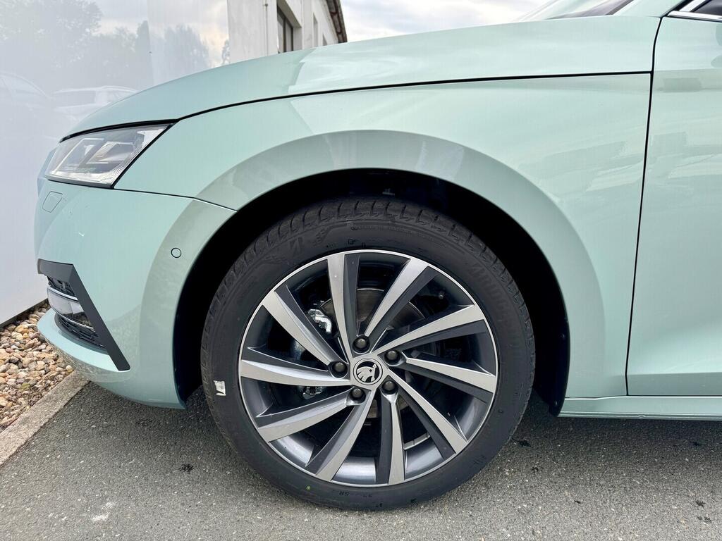 O919V06348_18.webp_Octavia Combi Style 2,0 TDI 110 kW  DSG