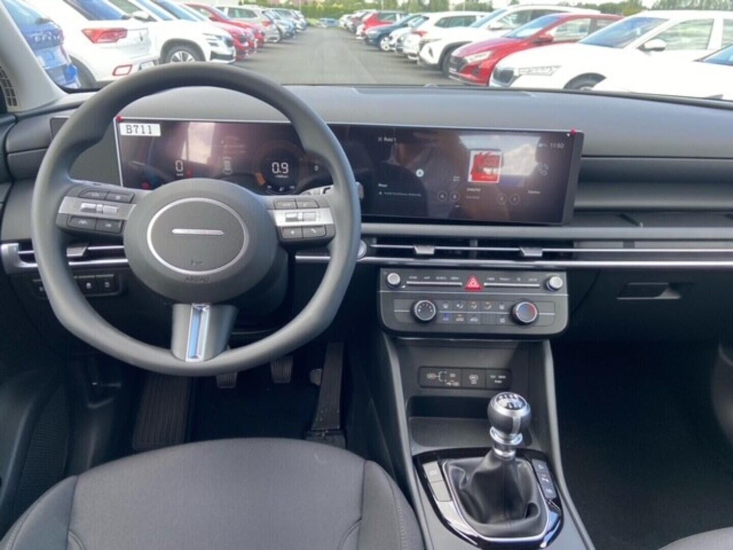 O919V06432_15.webp_TUCSON NX4 COMFORT 1.6 T-GDI 110 kW Manuál