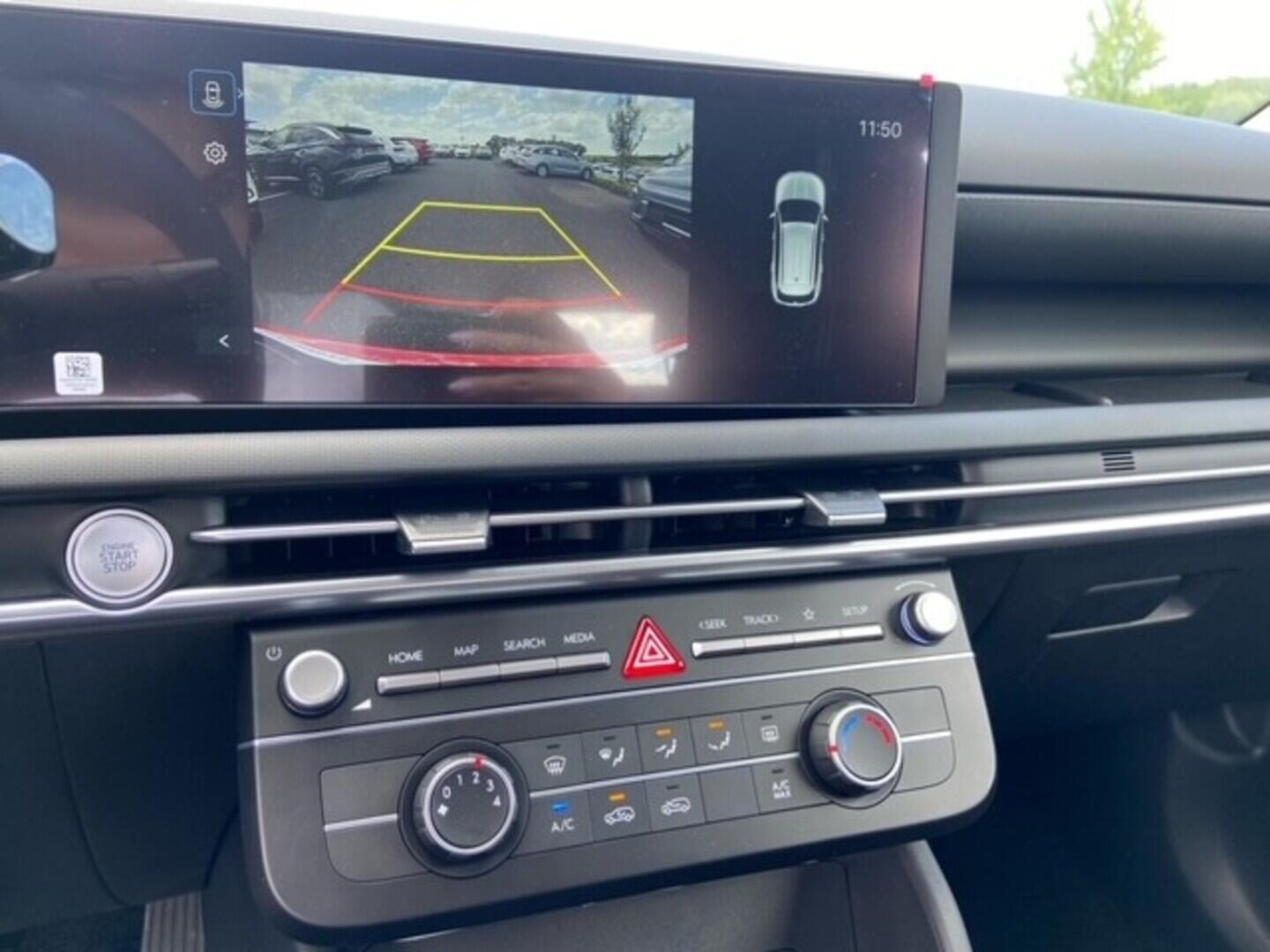 O919V06432_17.webp_TUCSON NX4 COMFORT 1.6 T-GDI 110 kW Manuál