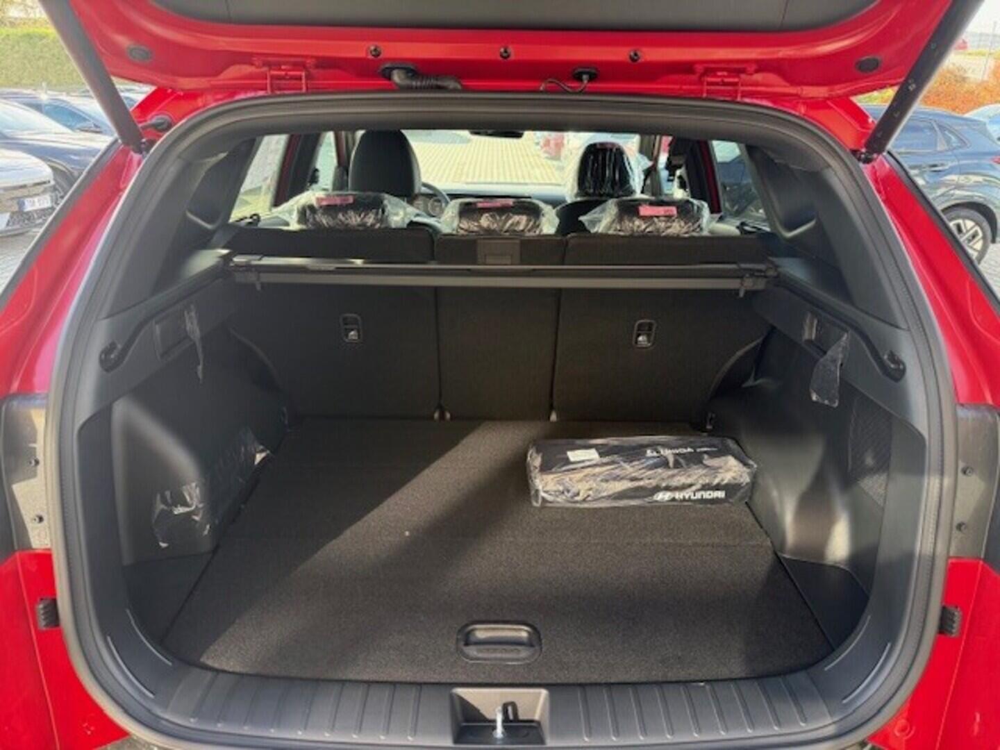 O919V06438_17.webp_TUCSON NX4 GO Czech N Line! 1,6 T-GDI  110 kW automat, DPH