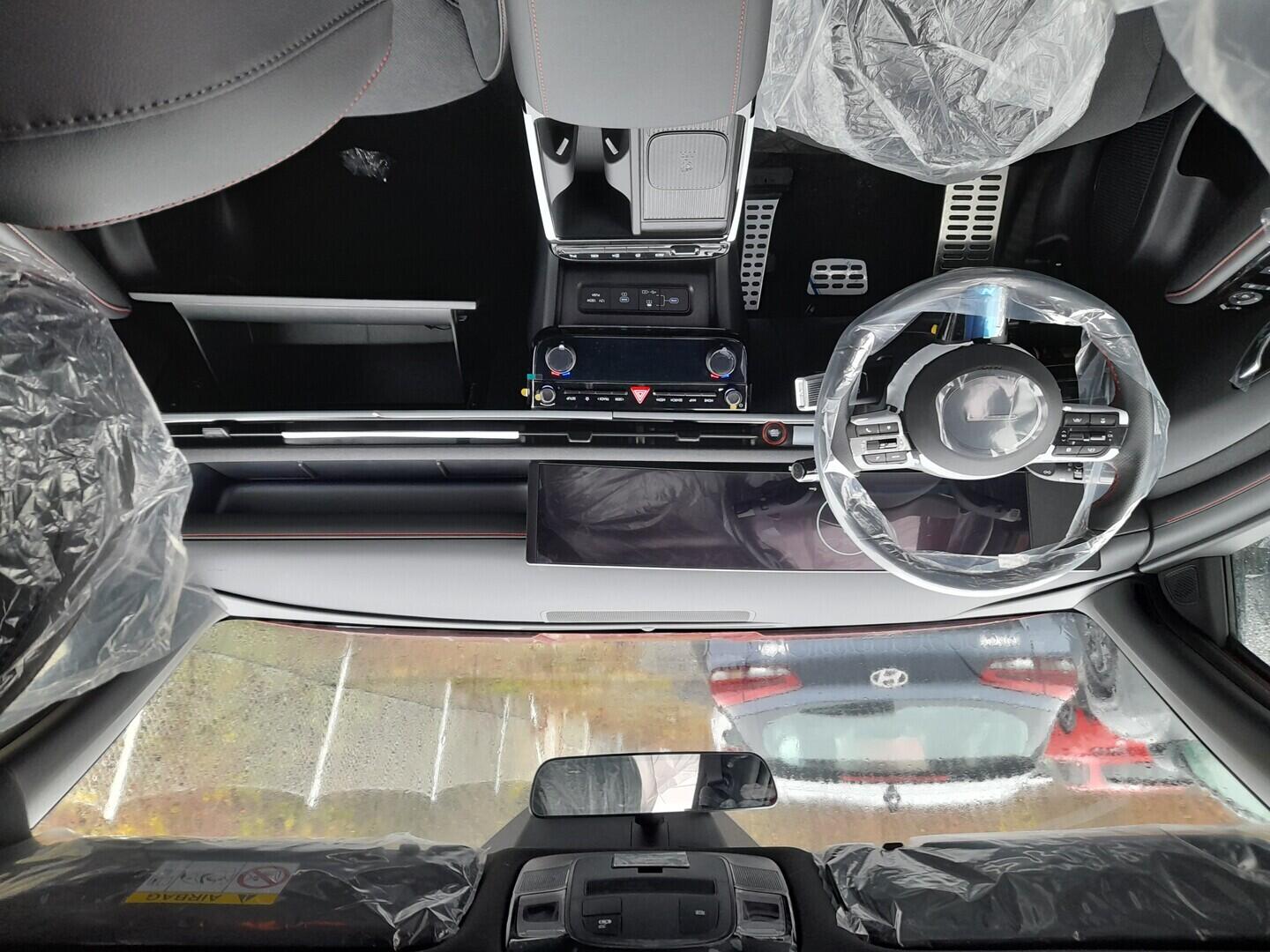 O919V06446_18.webp_TUCSON NX4 GO Czech N Line! 1,6 T-GDI 132 kW