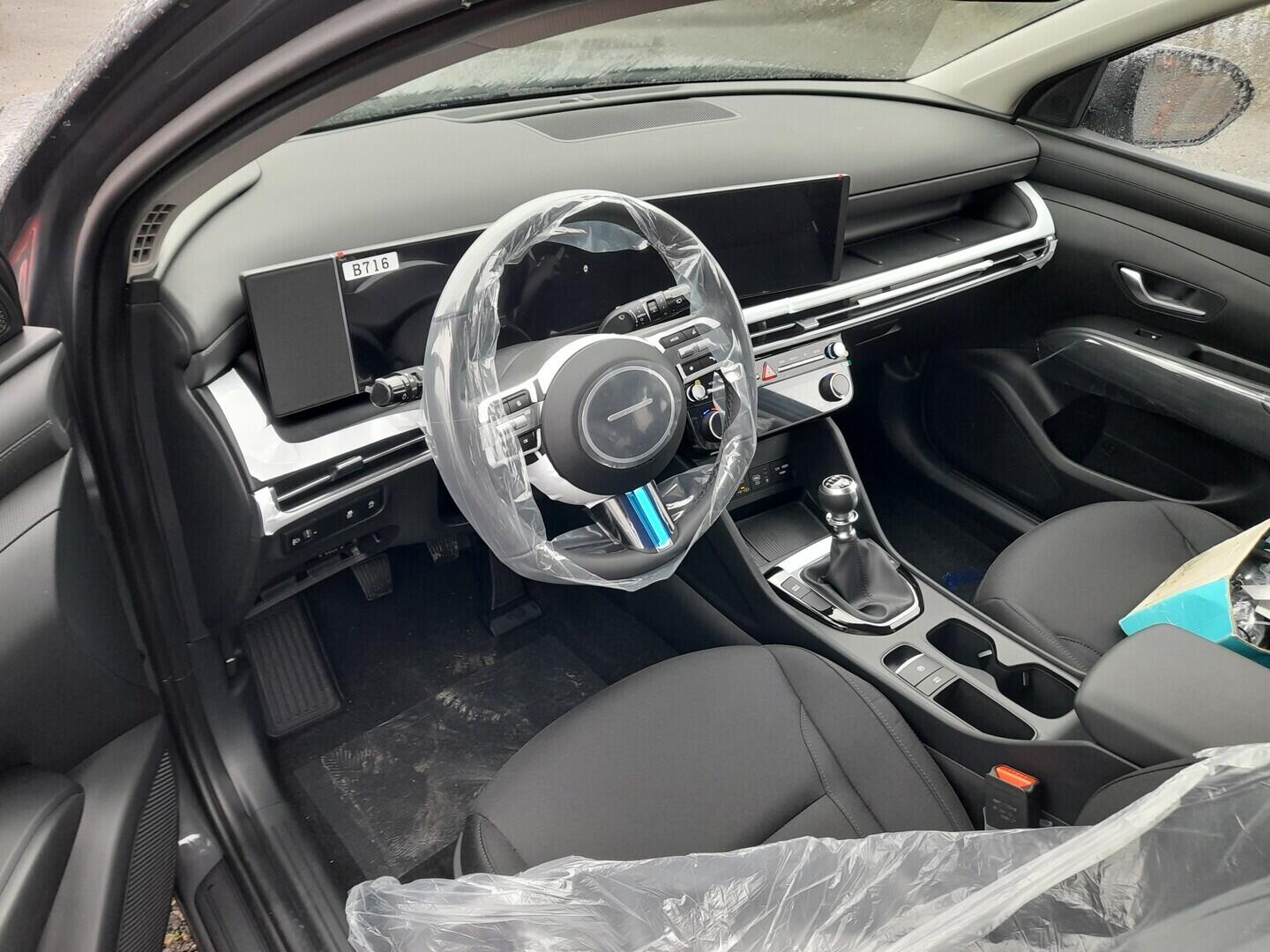 O919V06447_17.webp_TUCSON NX4 Smart 1,6 T-GDI 110 kW