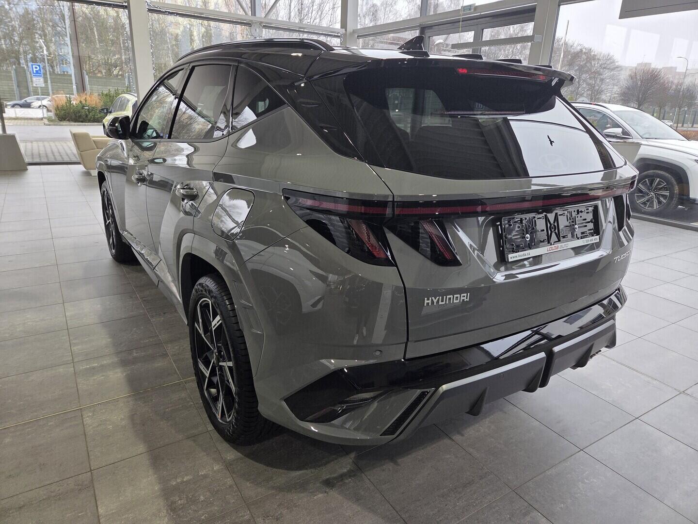 O919V06473_16.webp_TUCSON NX4 GO Czech N Line! 1,6 T-GDI 110 kW