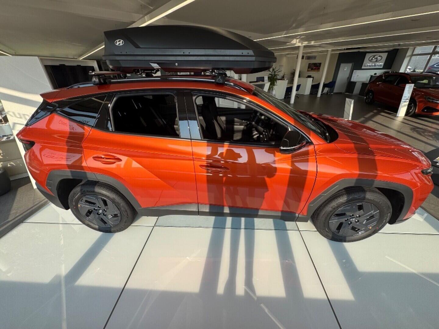 O919V06488_15.webp_TUCSON NX4 GO Czech! 1,6 T-GDI 110 kW