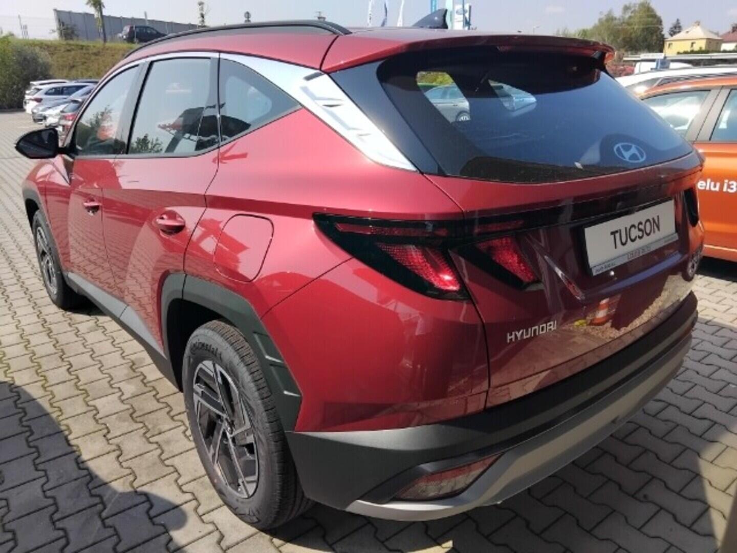 OA41005070_12.webp_TUCSON MY25 STYLE 1,6 T-GDI 118 kW 6 Man 