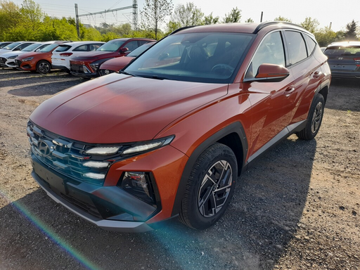 TUCSON MY25 STYLE 1,6 T-GDI MHEV 2WD DCT 1,6 T-GDI 118 kW