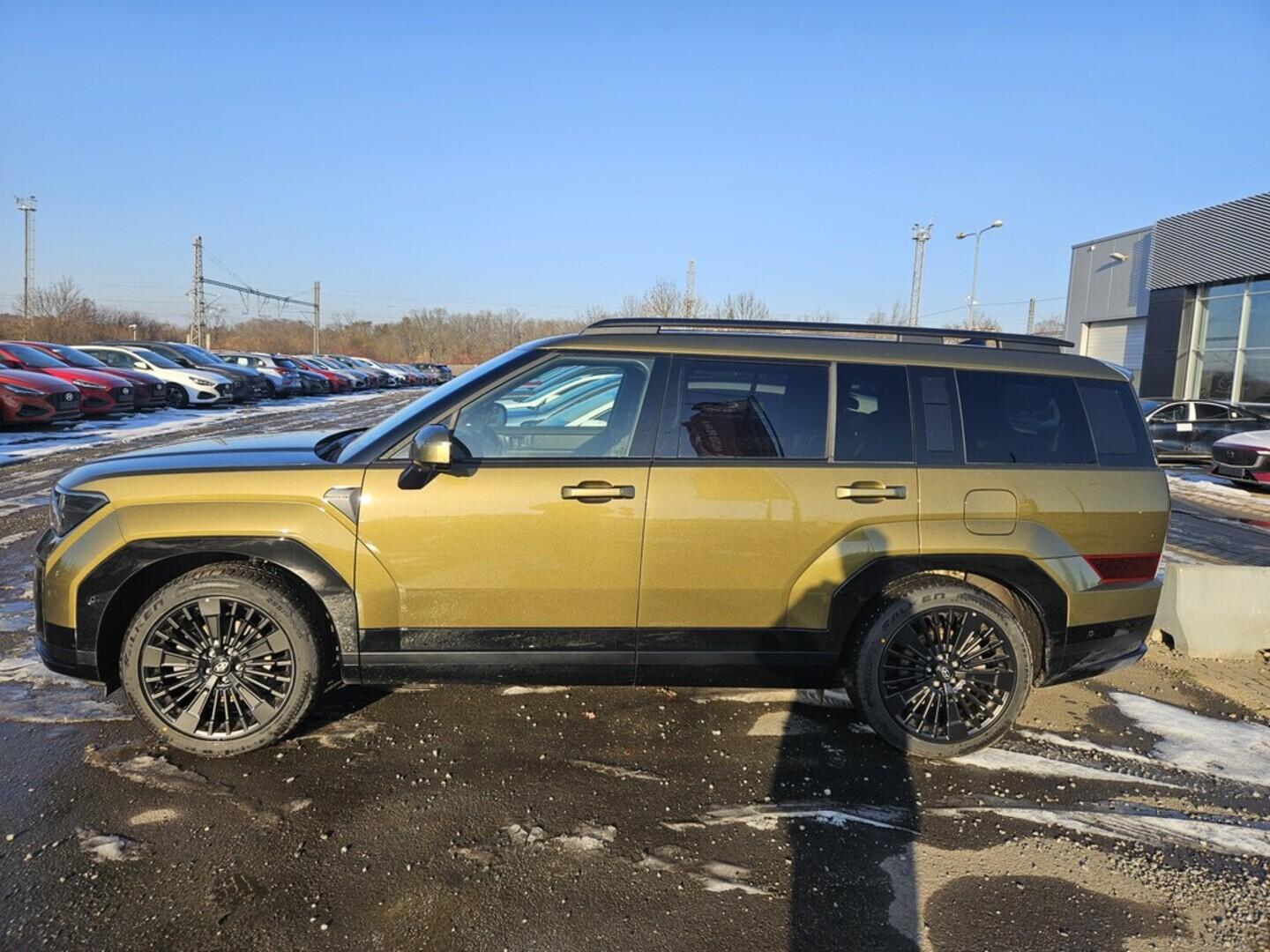 OA41005591_15.webp_SANTA FE HEV MX5 Calligraphy 1,6 T-GDI HEV 158 kW  7 místné