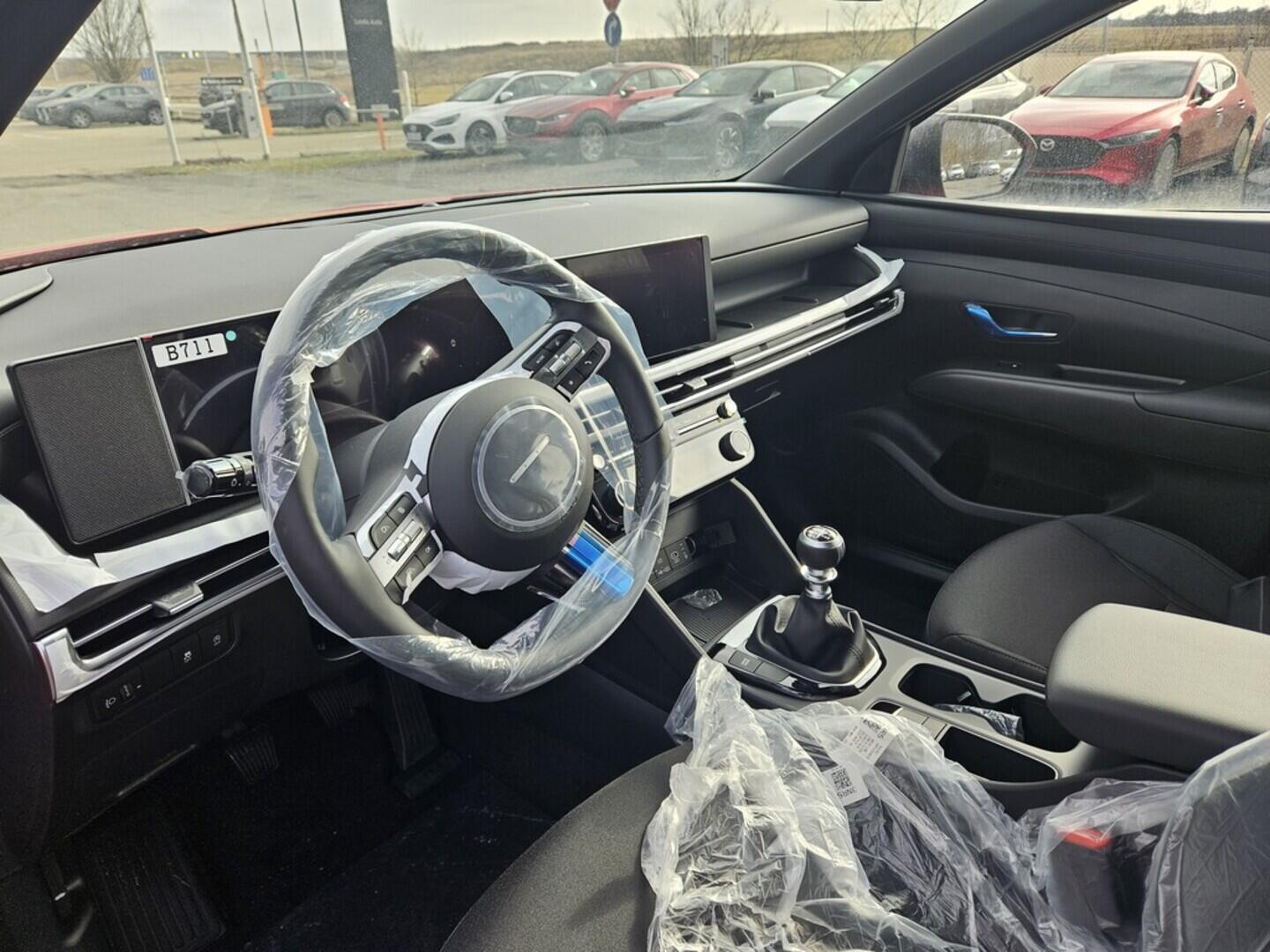 OA41005709_17.webp_TUCSON NX4 GO Czech! 1,6 T-GDI 110 kW