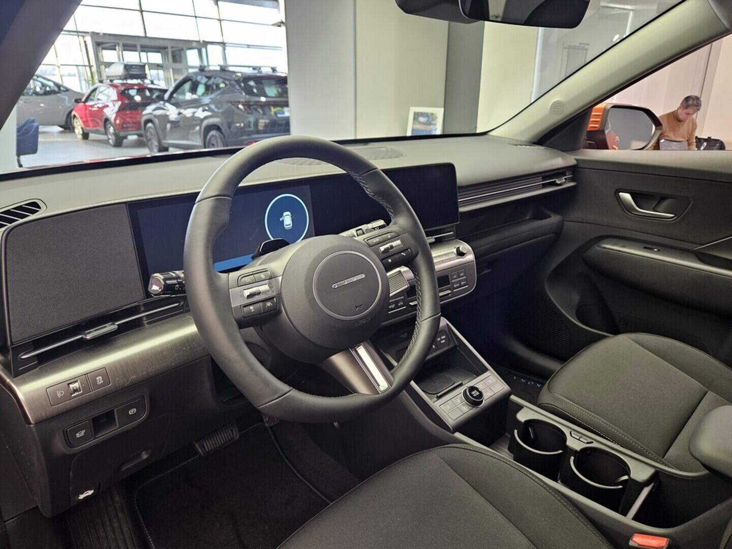 OA41005740_15.webp_KONA EV SX2 Czech Edition POWER 64,8 kWh 150 kW