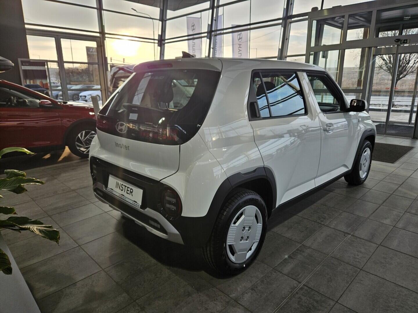 OA41005761_15.webp_INSTER 4S AX EV Smart Range ECO 42 kWh 71 kW