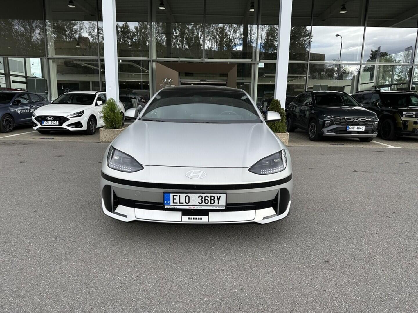 OA41005800_11.webp_IONIQ 6 STYLE Power (77 kW  kW